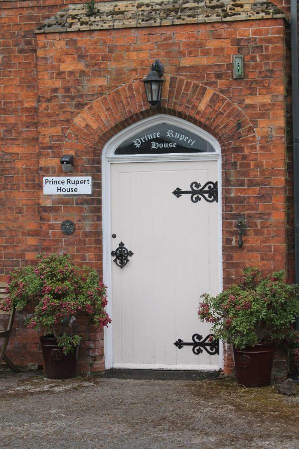 Prince Rupert House At The Red House Estate 约克 外观 照片